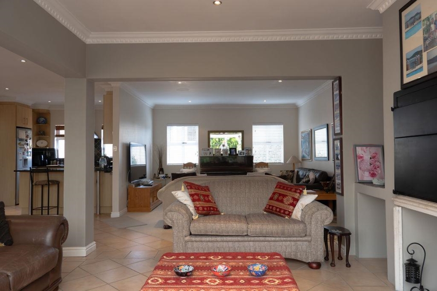 3 Bedroom Property for Sale in Summerstrand Eastern Cape